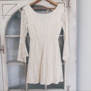 REWIND pretty lace bell sleeved dress